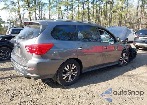 2017 Nissan Pathfinder S из США, поврежденный, VIN 5N1DR2MM8HC913644